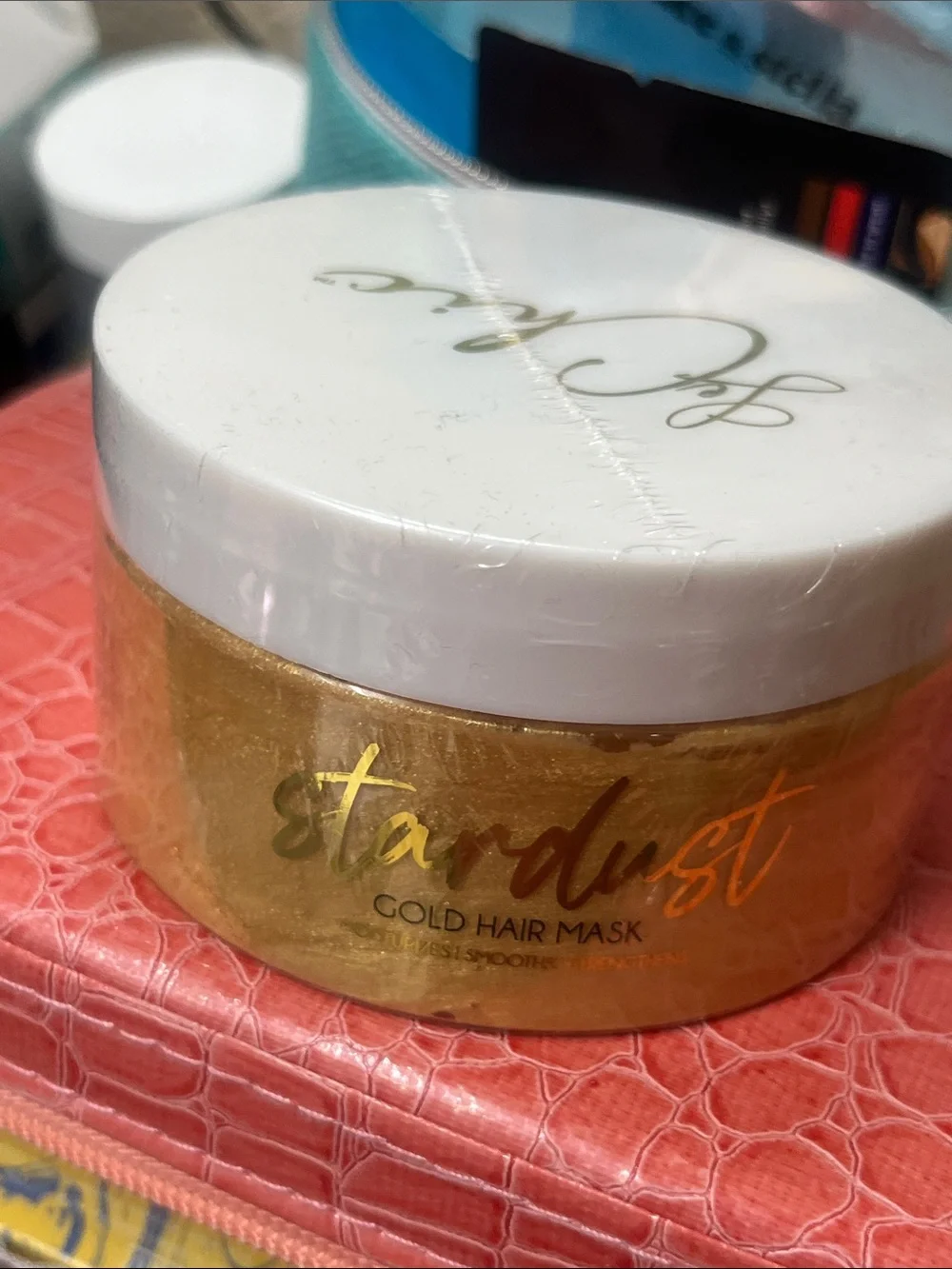 Stardust Gold Hair Mask - Shimmery Gold + White Jar